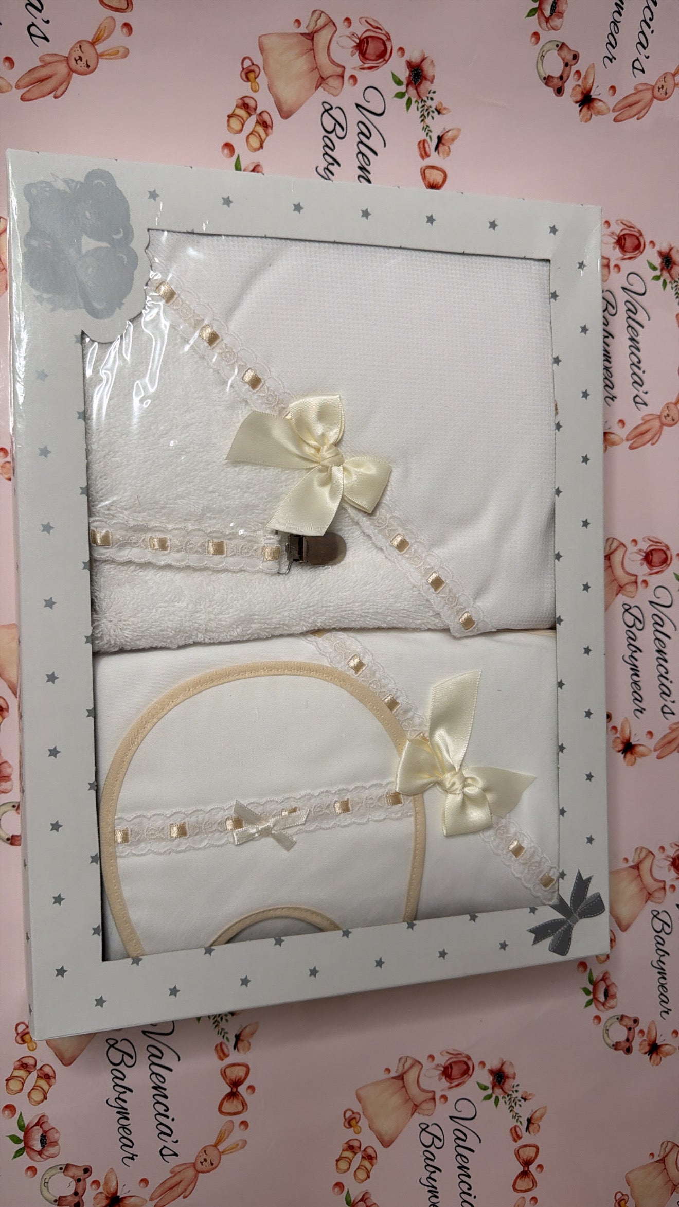 Cream 4PC Gift Set