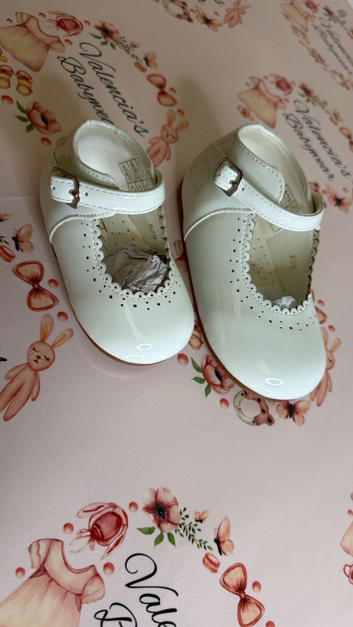 White patent Shoes