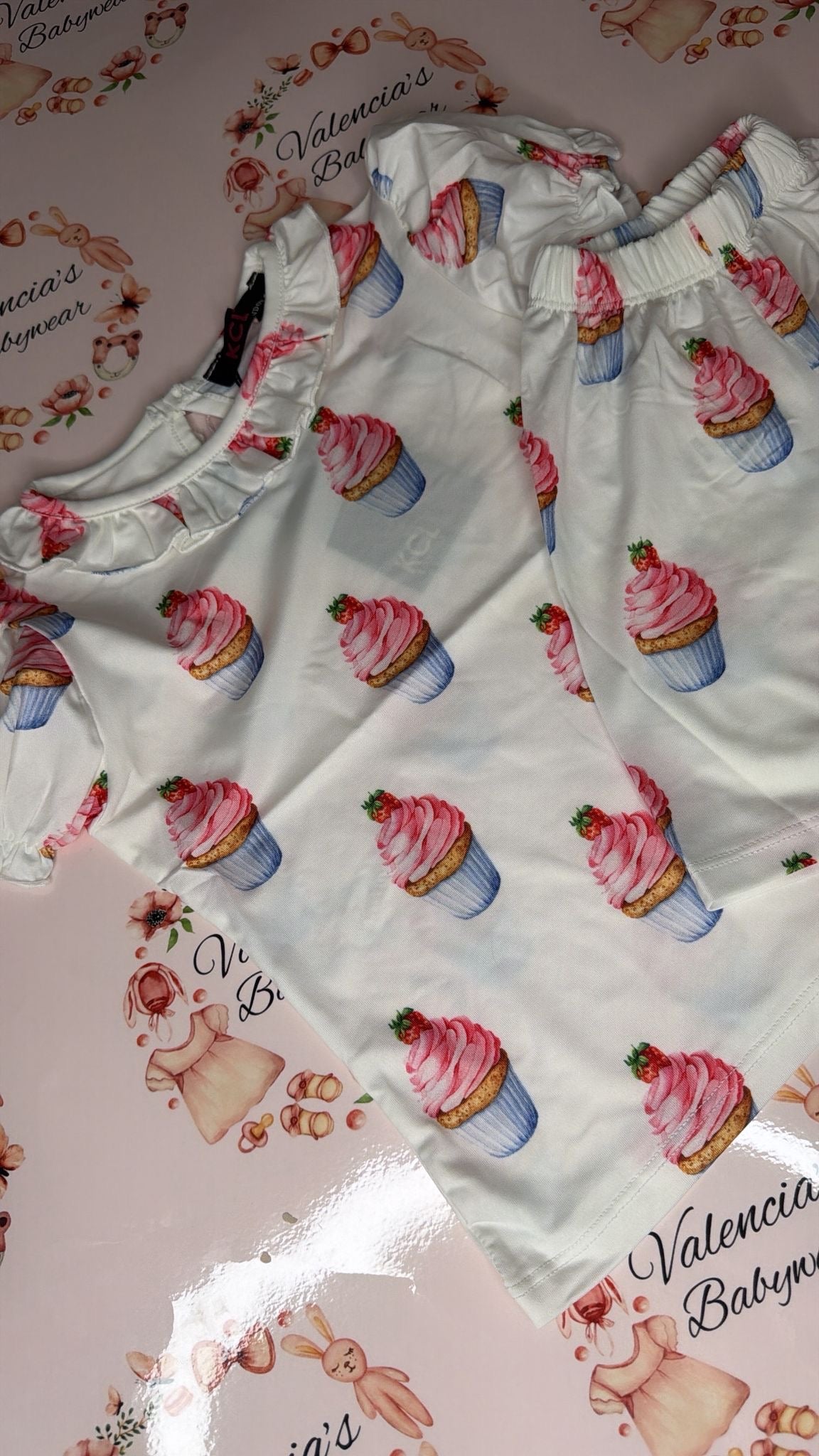 Cupcake 2PC Set