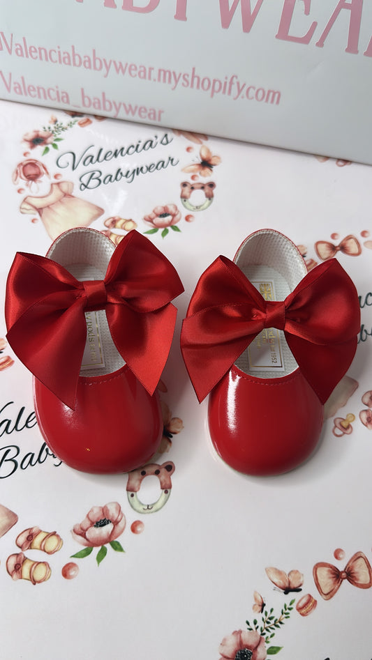Red Large Bow Patient Shoes